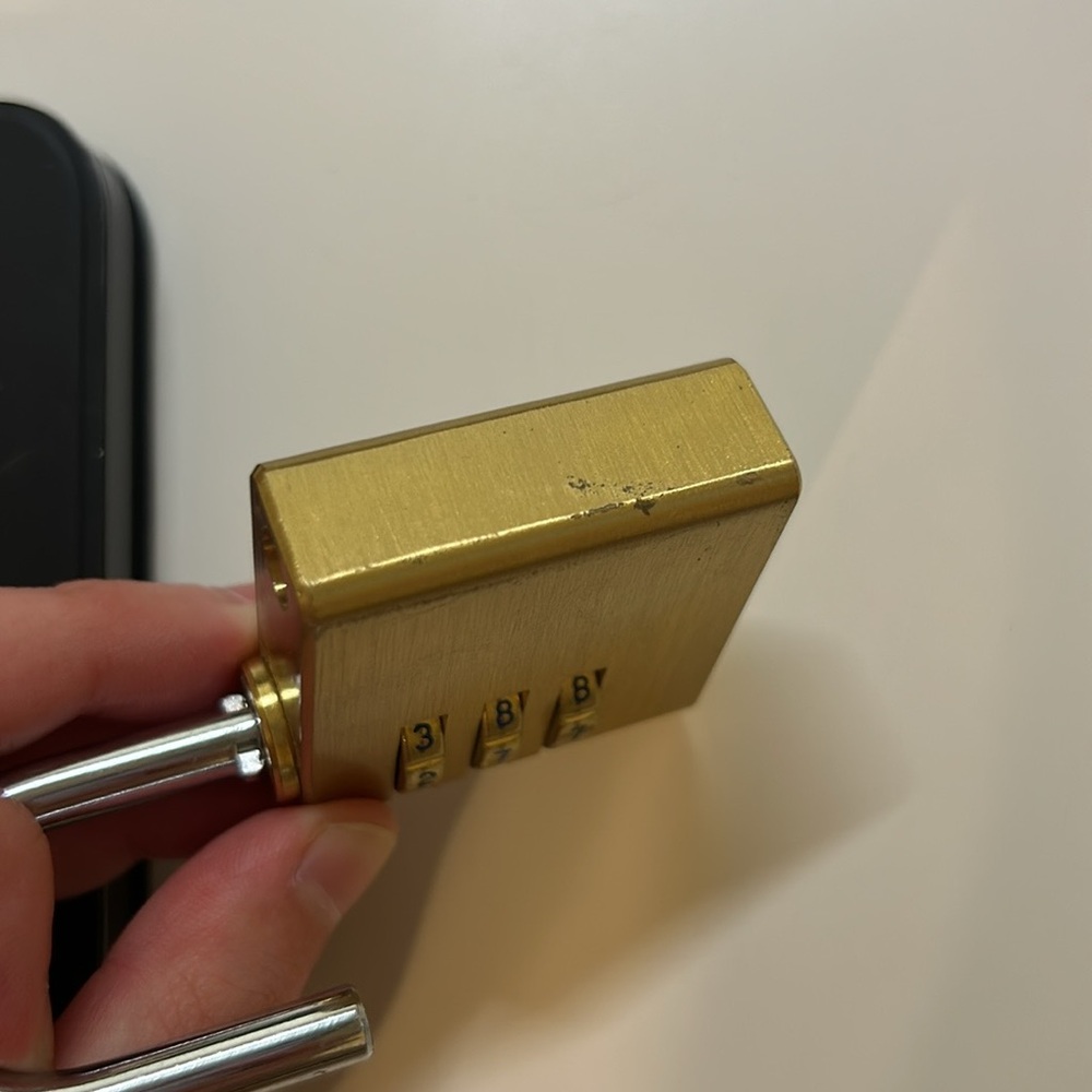 Brinks solid brass 3 dial resettable padlock - Picture 5 of 5